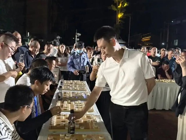 老林英雄会圆满闭幕,古蔺“清凉消费”借体旅融合再攀高峰(图3) 音乐狂欢
